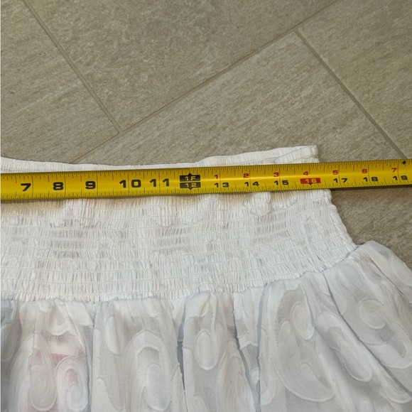 🤍🆕Lilly Pulitzer White Tahlia Skirt Coverup, XL🤍 - Picture 9 of 10